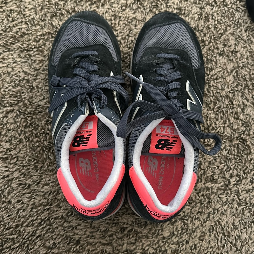 Figs new balance sneakers, size 7